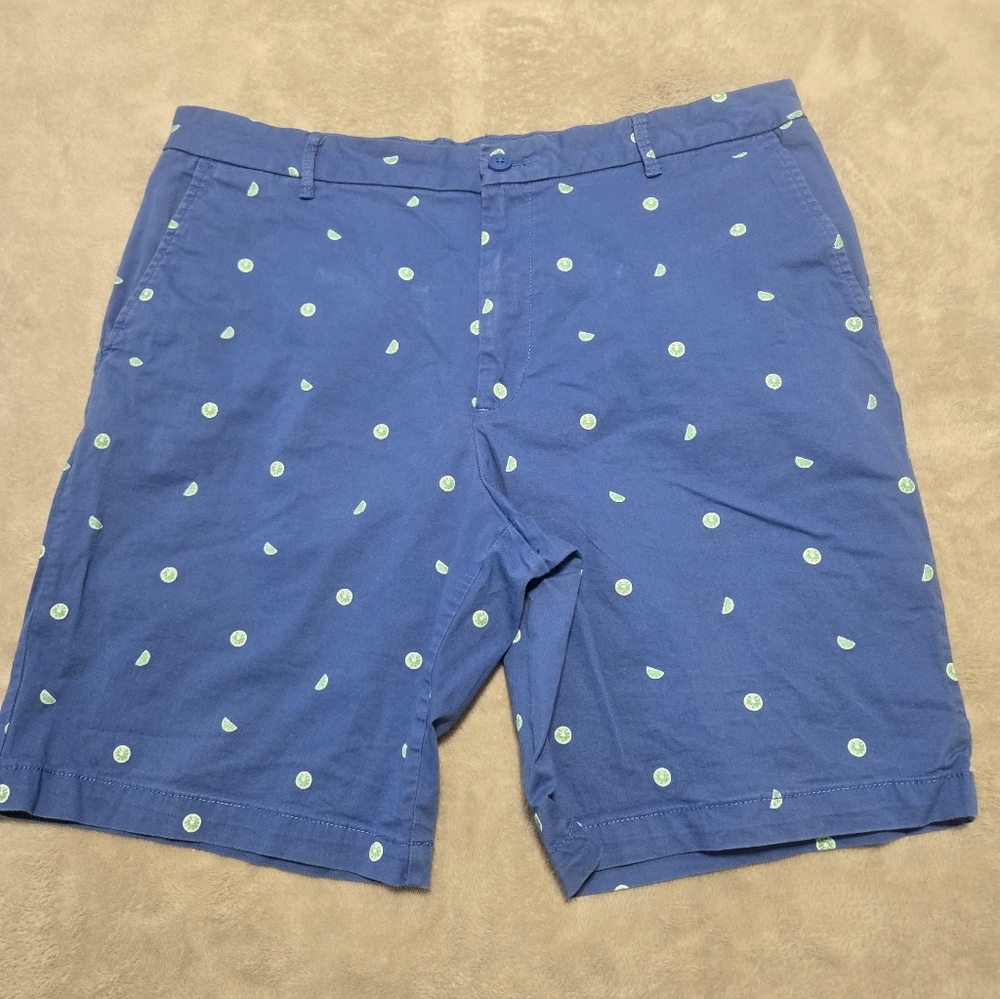 NWOT Izod Blue Shorts With Lime AOP Mens Size 36 Beach Cocktails